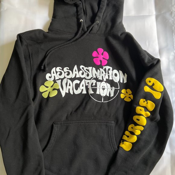 DRAKE Assassination Vacation 2019 European Tour Hoodie Small NWOT - Picture 3 of 3